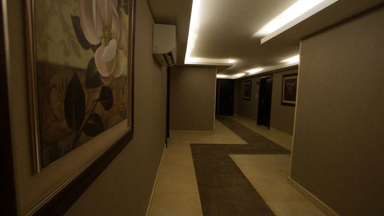 Al Muhaidb Al Takhasosi Suites Рияд Екстериор снимка